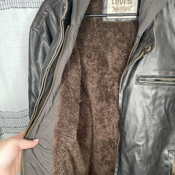Levi’s Brown Vegan Leather Faux Fur Lined Bomber Jacket Hooded Zip Coat - Picture 10 of 16